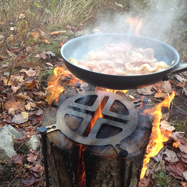 03-Swedish-Log-Stovetop