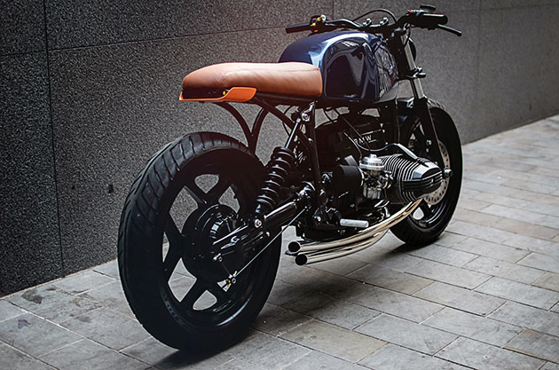 02-Auto-Fabrica-BMW-R80