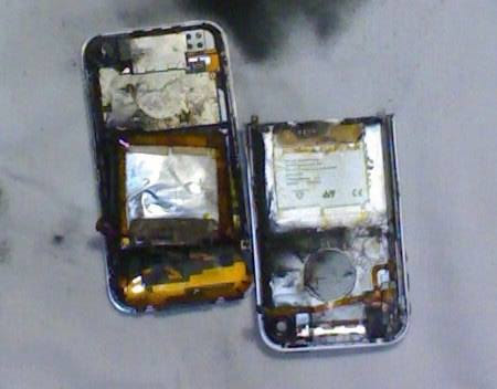 Во время аппаратной разлочки iPhone взорвался