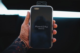 Силиконовая защита на iphone