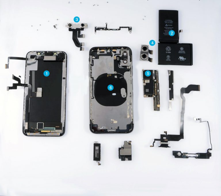 Устройство iphone 13. Iphone x разобранный. Iphone x в разборе. Iphone XS Disassembly. Iphone 10 разбор.