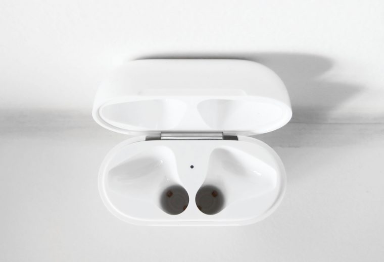 Не работает двойное касание на airpods