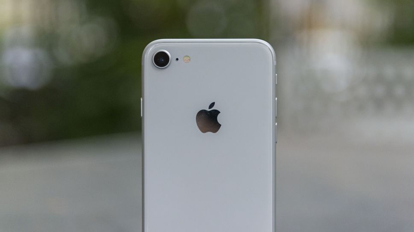 iPhone 9 выйдет в трех цветах. Есть прув
