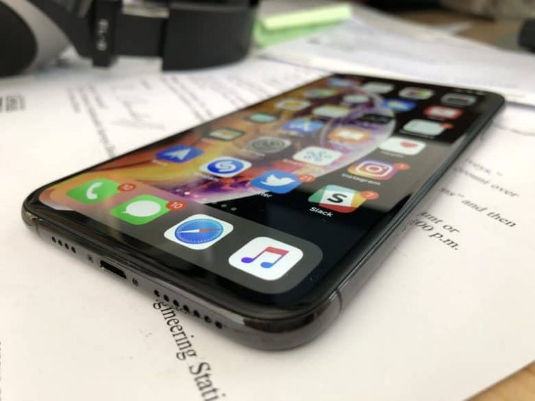 Почему iphone xs так подешевел