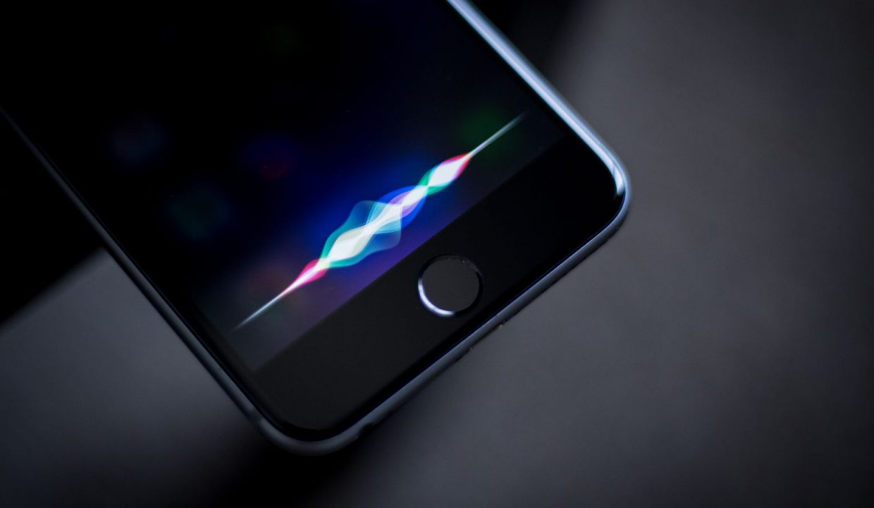 Apple прекратила шпионить за пользователями через Siri