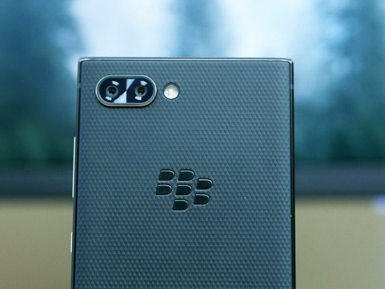 Почему blackberry лучше apple