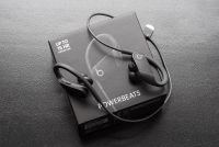 Обзор наушников Beats Powerbeats. Когда от провода есть плюсы