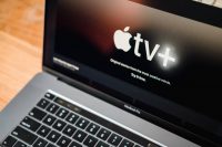 Apple планирует тратить больше денег на блокбастеры после успеха Грейхаунда