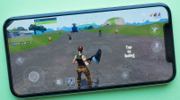 На Авито продают iPhone с установленным Fortnite. Цены зашкаливают