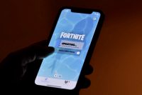 Epic поймали на лжи: Apple не собиралась запрещать вход в Fortnite по Apple ID