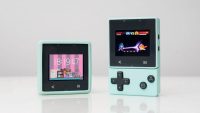 GameBoy 21 века: портативная игровая консоль Xtron Pro превращается в фитнес-браслет или песочные часы