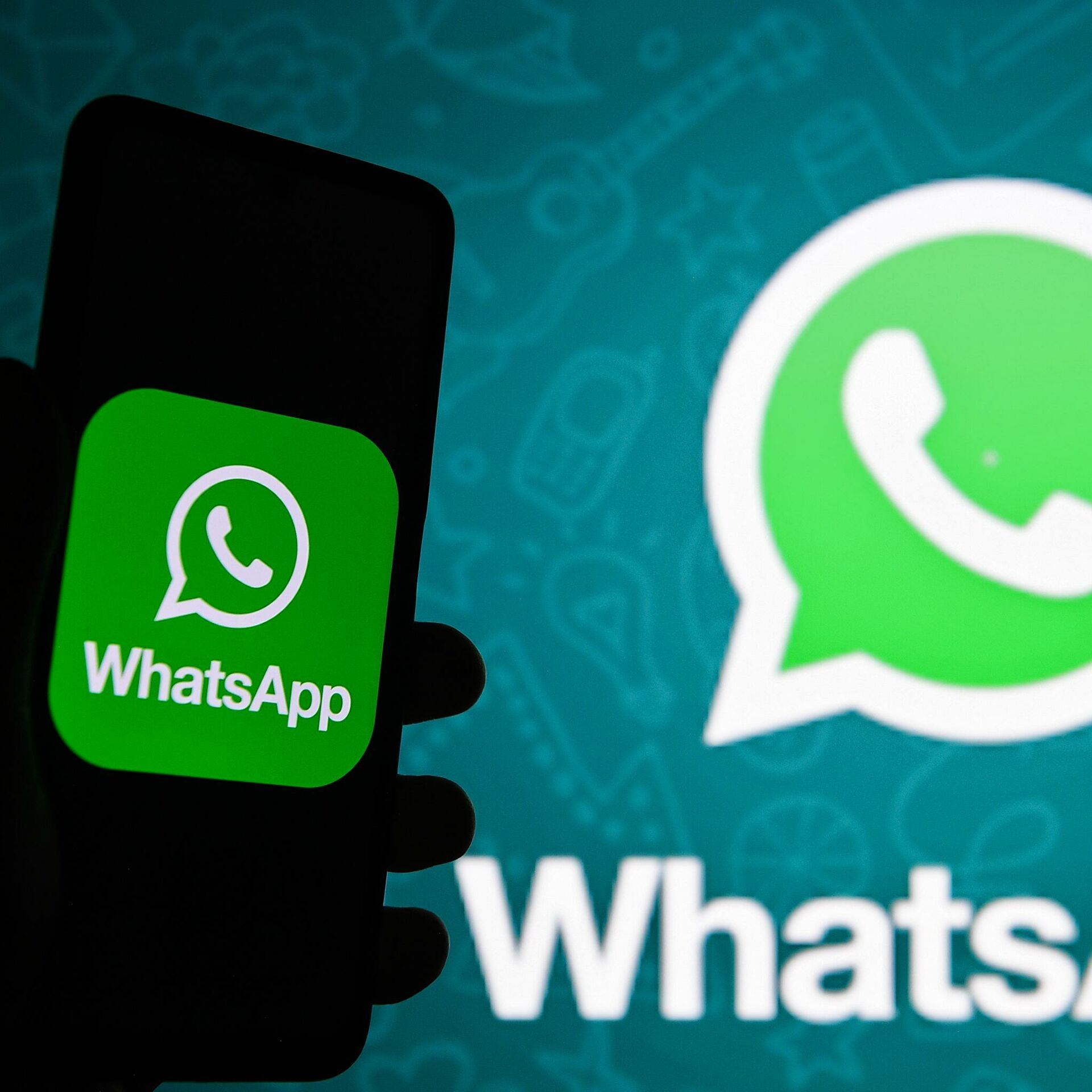 WhatsApp перестанет работать с 1 ноября на старых iPhone и Android-смартфонах