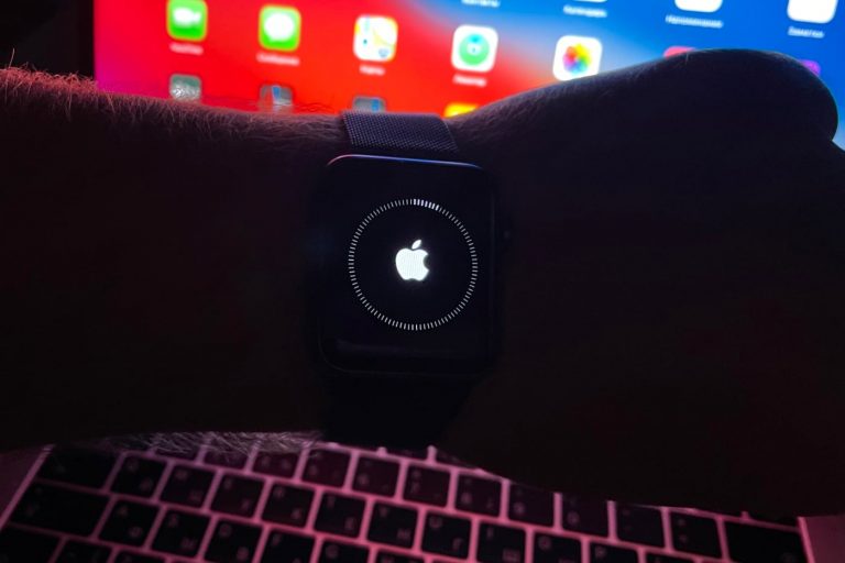 Я потратил целый день на установку watchOS 8 на Apple Watch Series 3