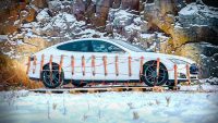 Владелец Tesla Model S взорвал машину, чтобы не платить 22 тысячи долларов за замену батареи