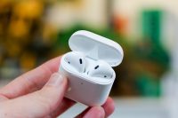 AirPods с функцией «Привет, Siri» спасли жизнь девушке в США