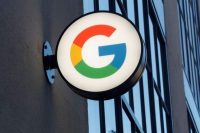 Google разрешила сотрудникам не делать прививку от COVID-19