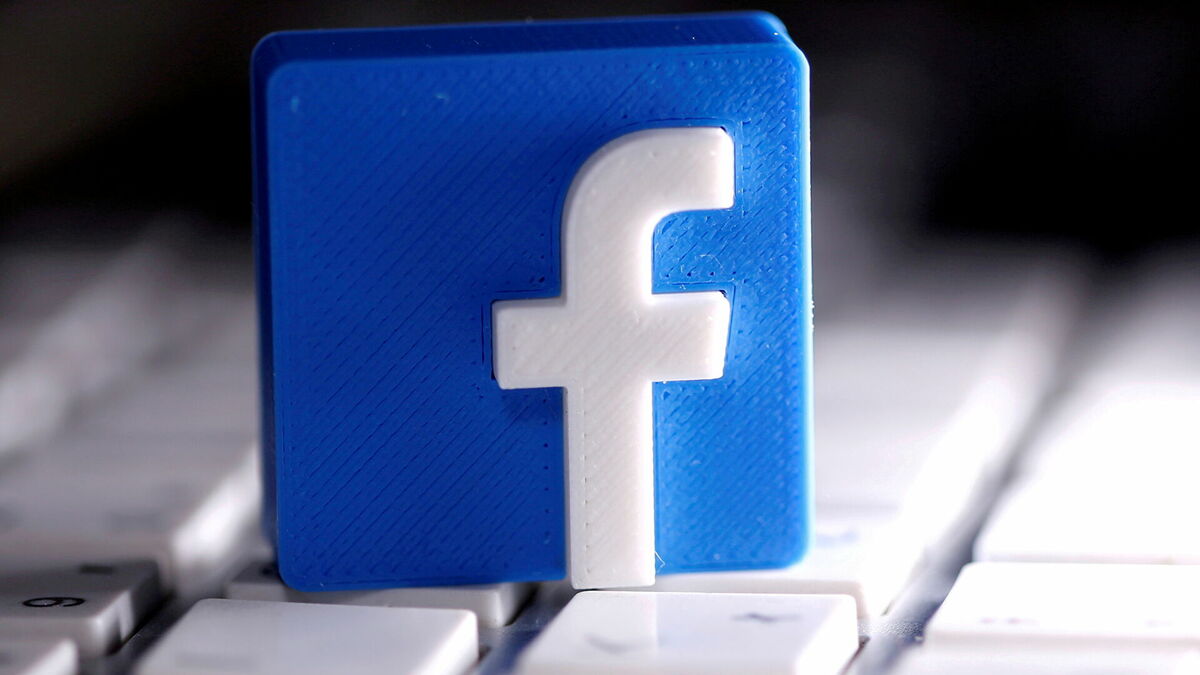 ⚡️Роскомнадзор объявил о частичном ограничении работы Facebook в России
