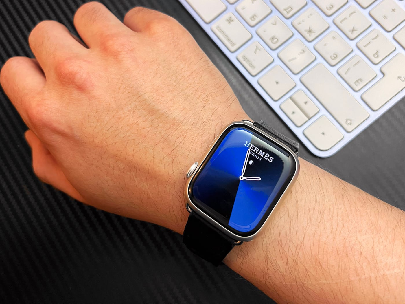 Как выбрать и настроить циферблат на Apple Watch?