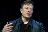 Илон Маск объявил о сокращении работников Tesla из-за плохого предчувствия по экономики