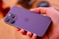 iPhone 14 Pro Max занял первое место в мире по поставкам смартфонов, потому что растет спрос на дорогие гаджеты