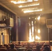 Зацените эффект пожара в китайском 5D-кинотеатре. Выглядит жутко
