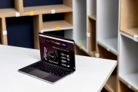 Вышли первые обзоры новых MacBook Pro. Что говорят про цвет и  процессор M3 Max