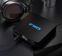 В России появился мощный ЦАП-усилитель для наушников FIIO K11