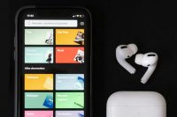 Apple оспорила штраф €1,8 млрд, который получила в Европе после жалобы Spotify