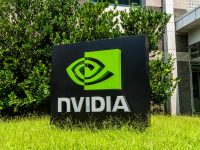 Почему Nvidia сейчас стоит 3 триллиона долларов. Как компания стала лидером технологической индустрии