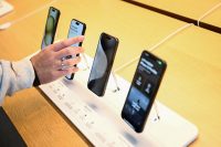 Apple планирует отгрузить в магазины 90 миллионов iPhone 16 до конца года