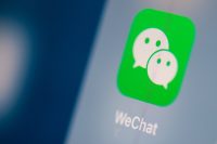 Apple пригрозила заблокировать мессенджер WeChat за платежи в обход App Store. Разработчик не стал подчиняться