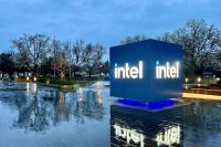 Intel уволит 15% сотрудников из-за медленного роста доходов компании