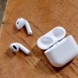 Вышли первые обзоры AirPods 4. Все хвалят звук, но к шумодаву есть вопросы