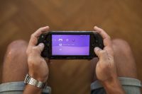 Sony против Nintendo! Почему одни проиграли в битве за портативные консоли, а другие до сих пор в топе