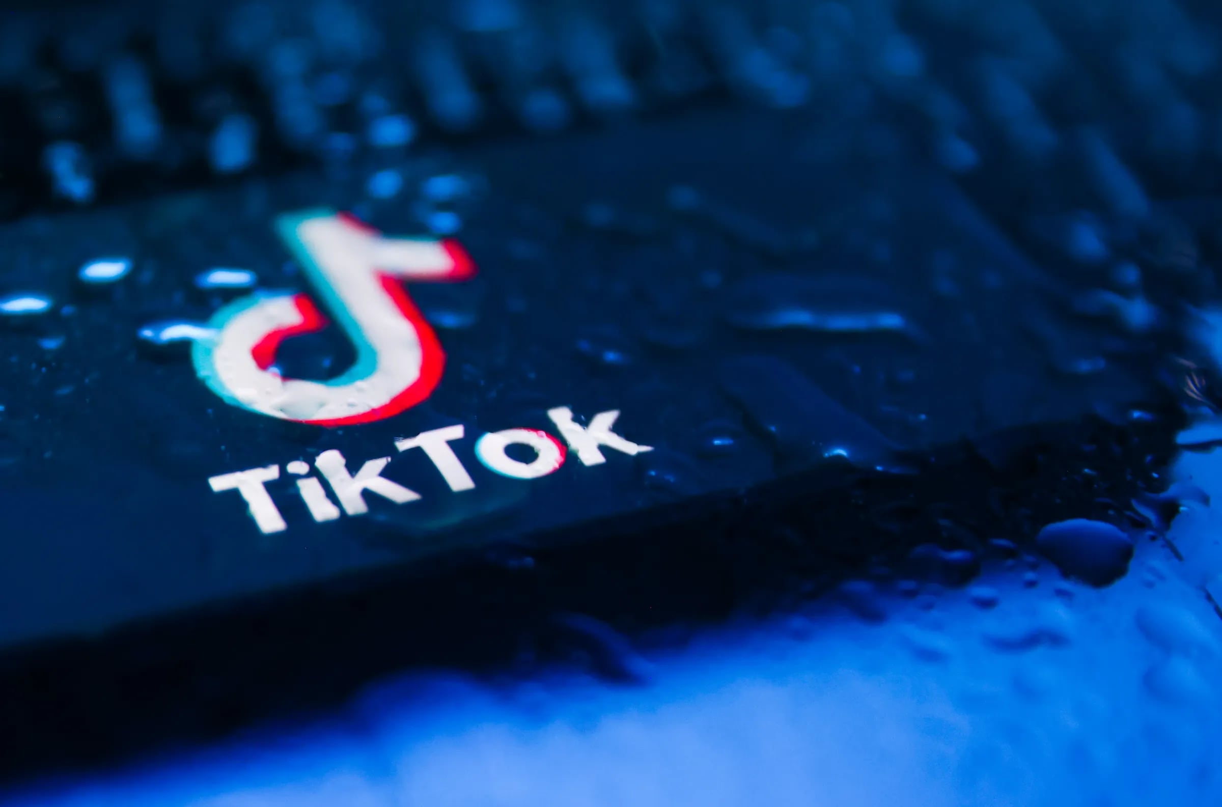 TikTok запретит использовать бьюти-фильтры детям до 18 лет