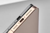 Oppo выпустит самый тонкий складной смартфон в мире. iPhone 16 Pro Max даже рядом не стоял