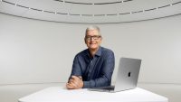 Глава Apple Тим Кук заработал $74,6 млн в 2024 году. Это на $11 млн больше, чем в 2023