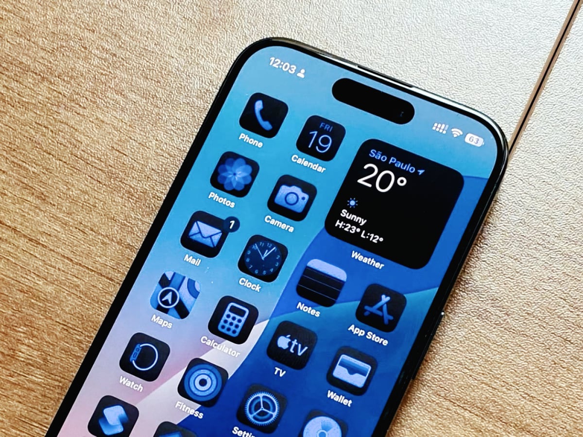 Вышла iOS 18.3 beta 3