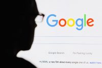 Как великий Google за пару недель прогнулся под Трампа, роняя лицо, и забыл про все свои принципы